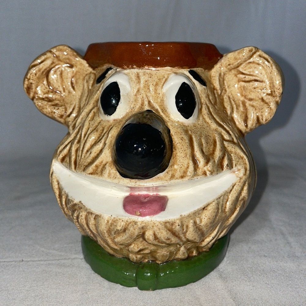 Ceramic fozzy bear mug